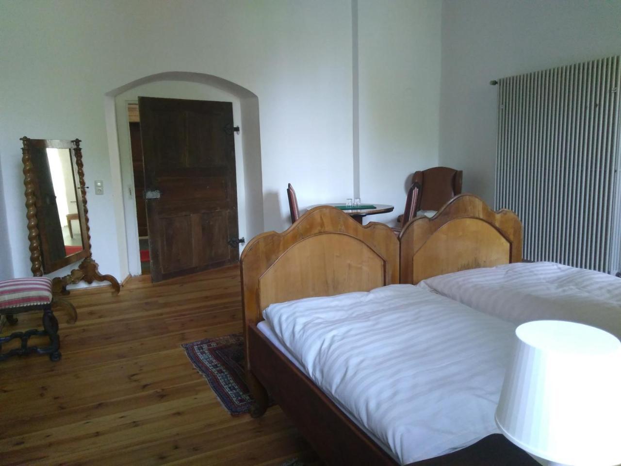 Ferienzimmer Im Schloss Burgpreppach Eksteriør bilde